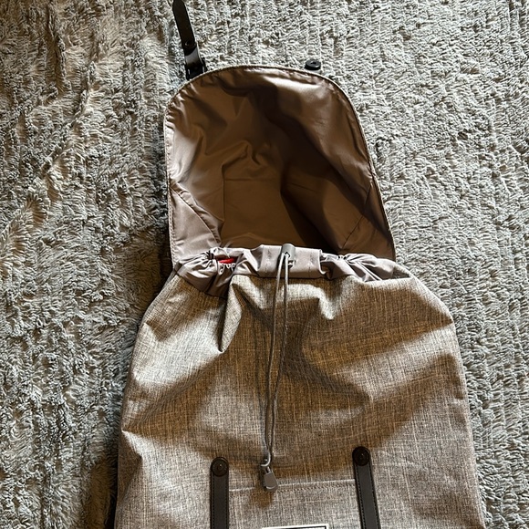 Hershel Retreat Backpack - Picture 6 of 7